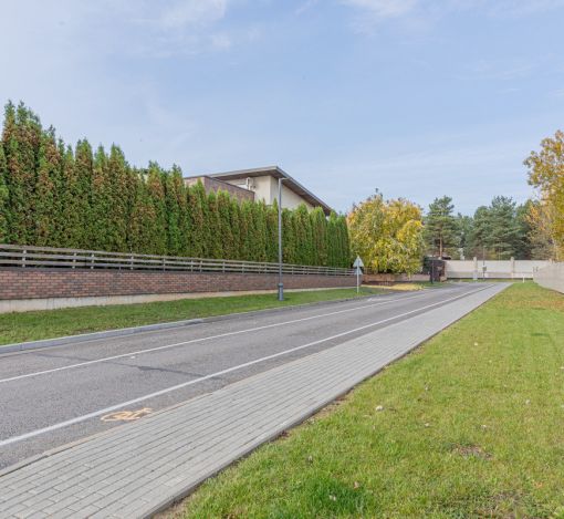 Участок в КП Никольская Слобода