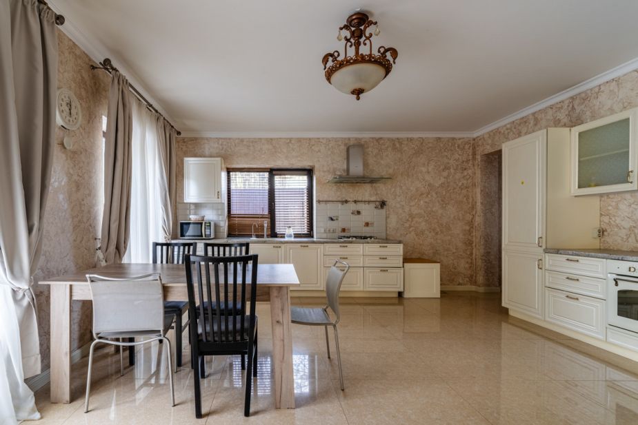 Дом в стиле шале в Николо-Урюпино