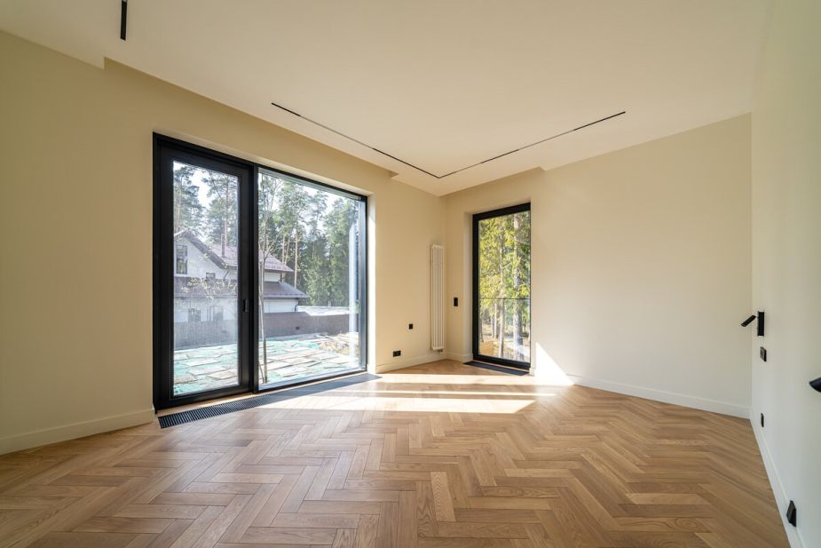 Дом у озера в КП Усадьба