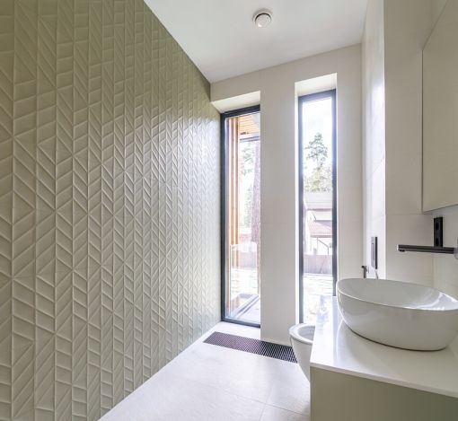 Дом у озера в КП Усадьба