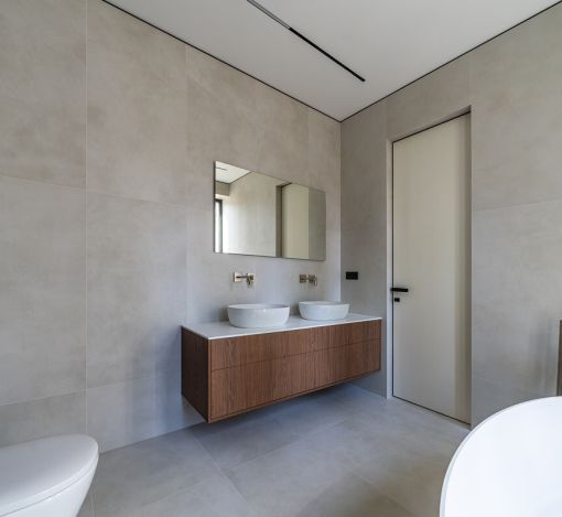 Дом у озера в КП Усадьба