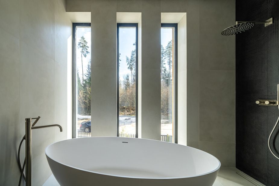 Дом у озера в КП Усадьба