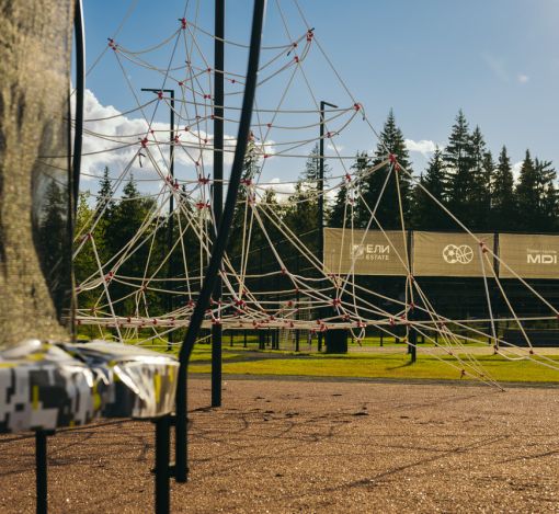 Прилесной участок в КП Ели Эстейт