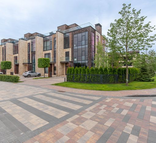 Стильный таунхаус в КП Парк Фонтэ