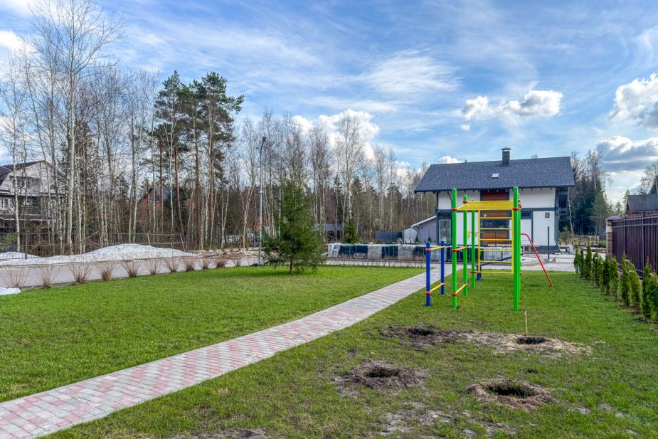 Новый готовый дом в СНТ Усадьба