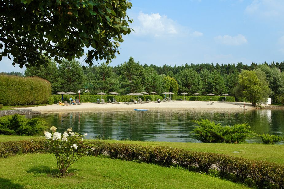 Ренессанс Парк