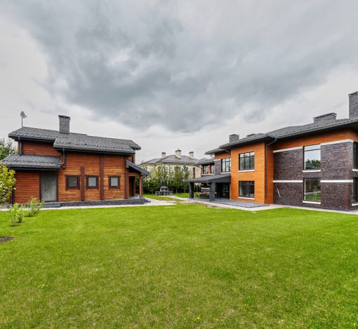 Дом под отделку в Ренессанс Парке