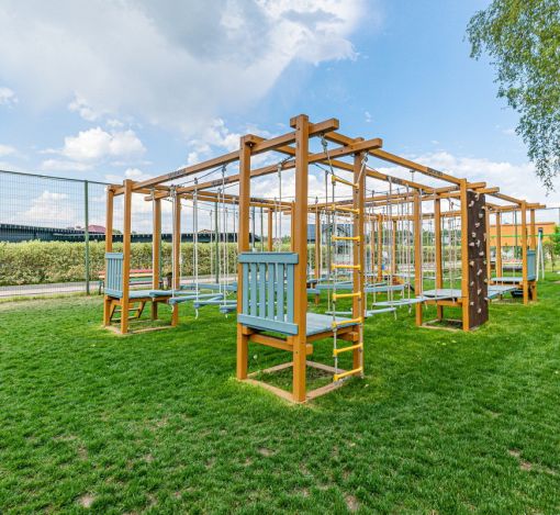 Новолеоново