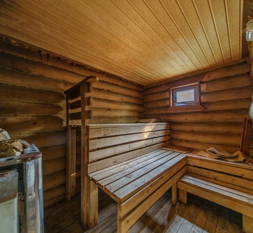 Дом с бассейном в КП Урожай