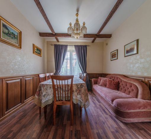 Дом с бассейном в КП Урожай