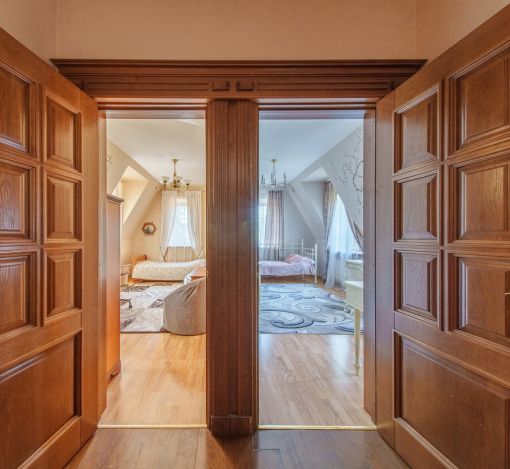 Дом с бассейном в КП Урожай