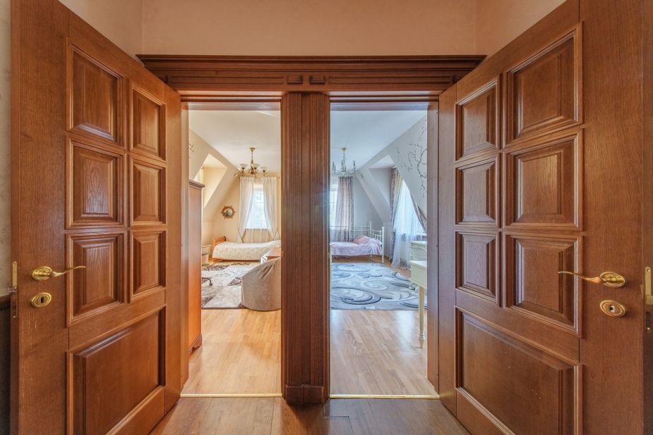 Дом с бассейном в КП Урожай