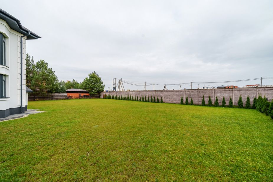 Дизайнерский дом в КП Крона