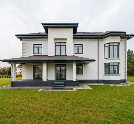 Дизайнерский дом в КП Крона