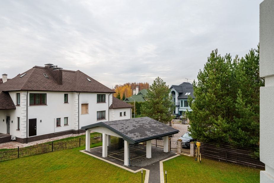 Дизайнерский дом в КП Крона