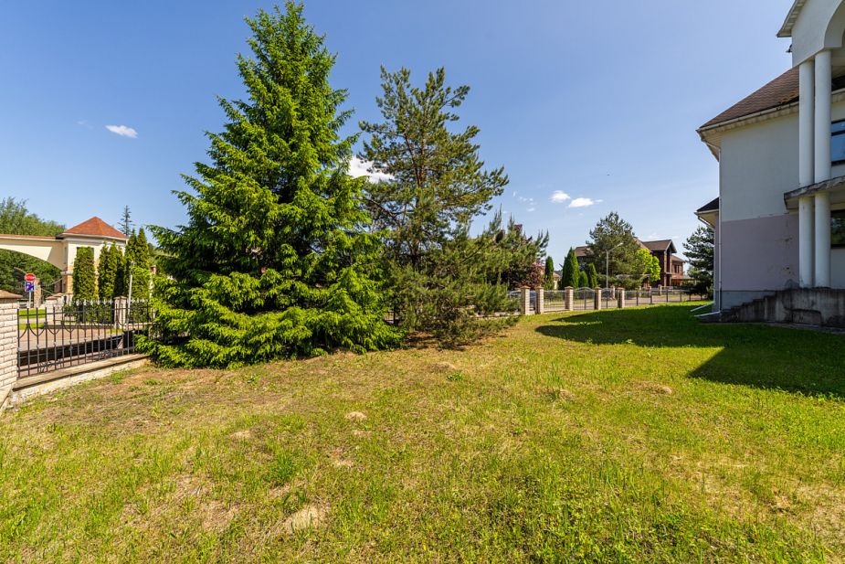 Дом без отделки в КП Крона