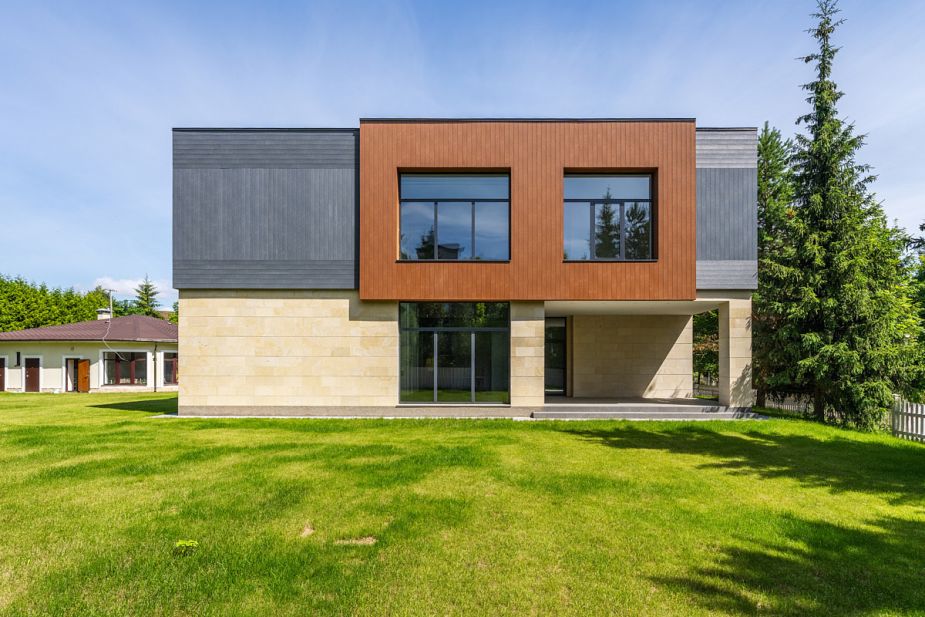 Новый дом в Резиденции Бенилюкс