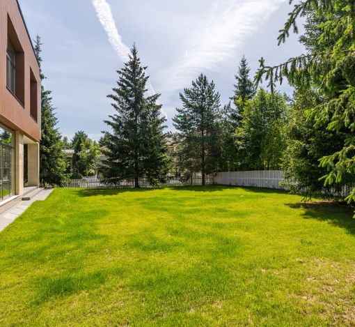 Новый дом в Резиденции Бенилюкс