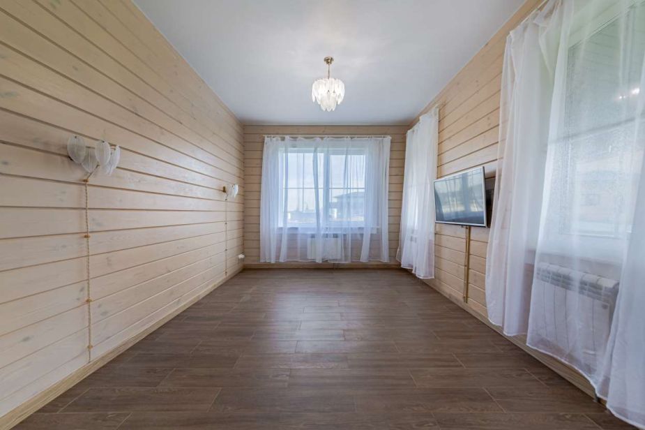 Деревянный дом в КП Павловы озера