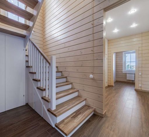 Деревянный дом в КП Павловы озера