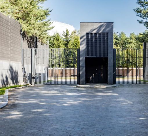 Никольский бульвар