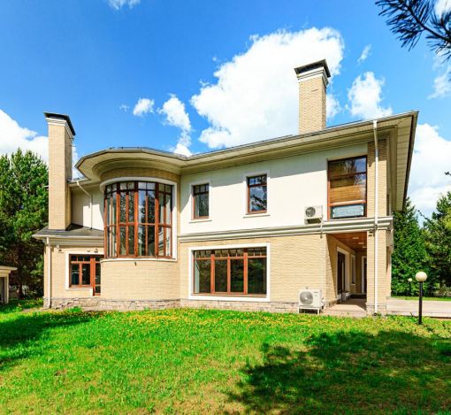 Дом в КП Резиденции Бенилюкс