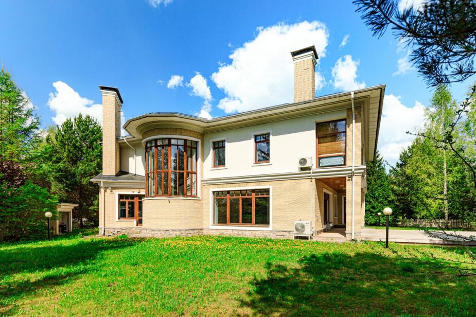 Дом в КП Резиденции Бенилюкс