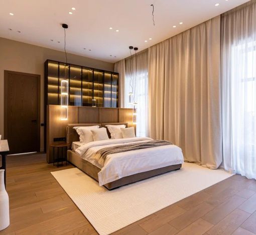 Дом с бассейном в КП Монтевиль