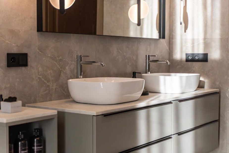 Дом с бассейном в КП Монтевиль