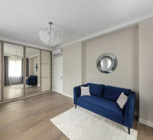 Уютный дом у леса в Опалихе