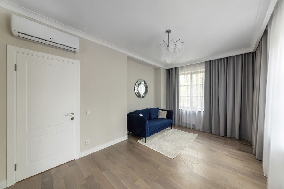 Уютный дом у леса в Опалихе