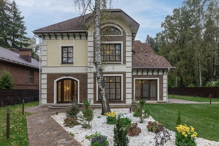 Уютный дом у леса в Опалихе