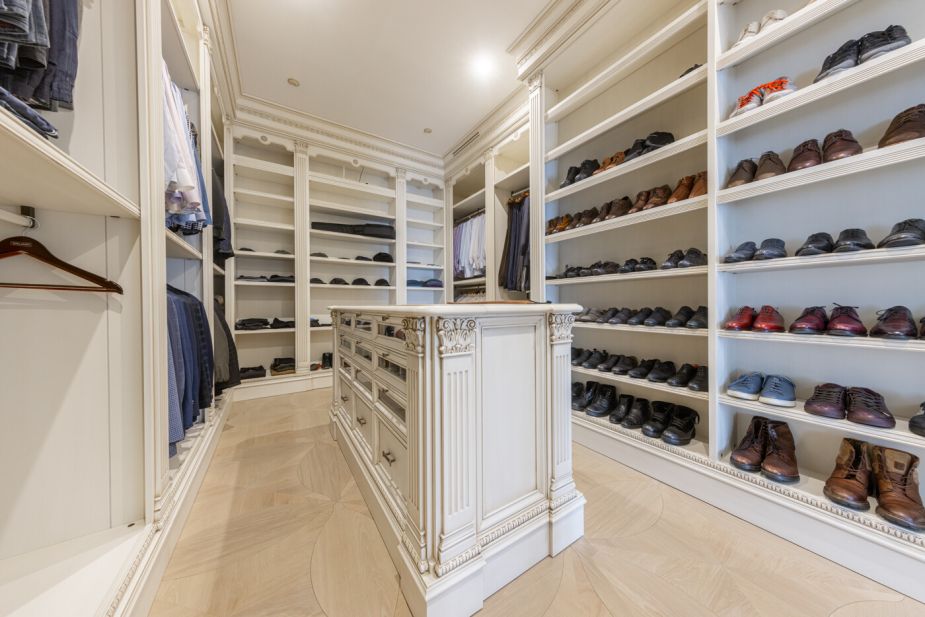 Дом с бассейном в КП ПаркВилл