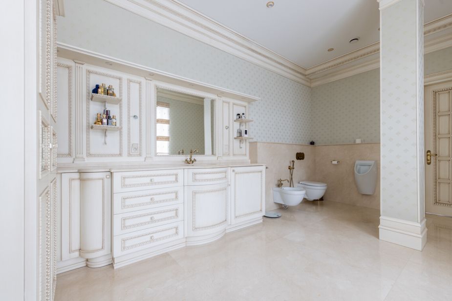 Дом с бассейном в КП ПаркВилл