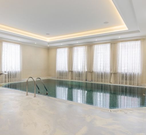 Дом с бассейном в КП ПаркВилл