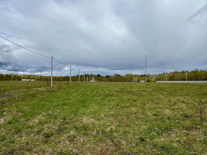 Участок в д. Холмы